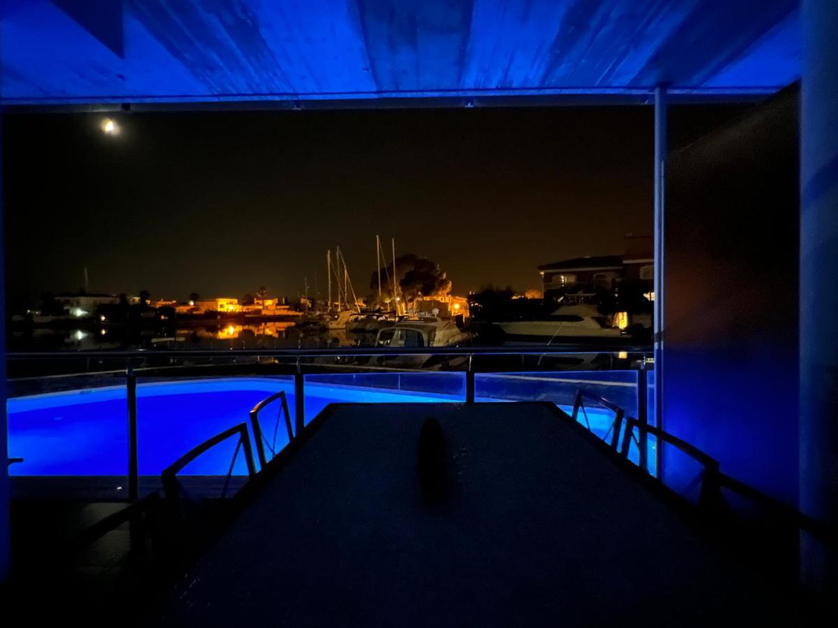 Blau Apartamento Frente A Los Canales Y Las Puestas De Sol De 罗萨斯 外观 照片