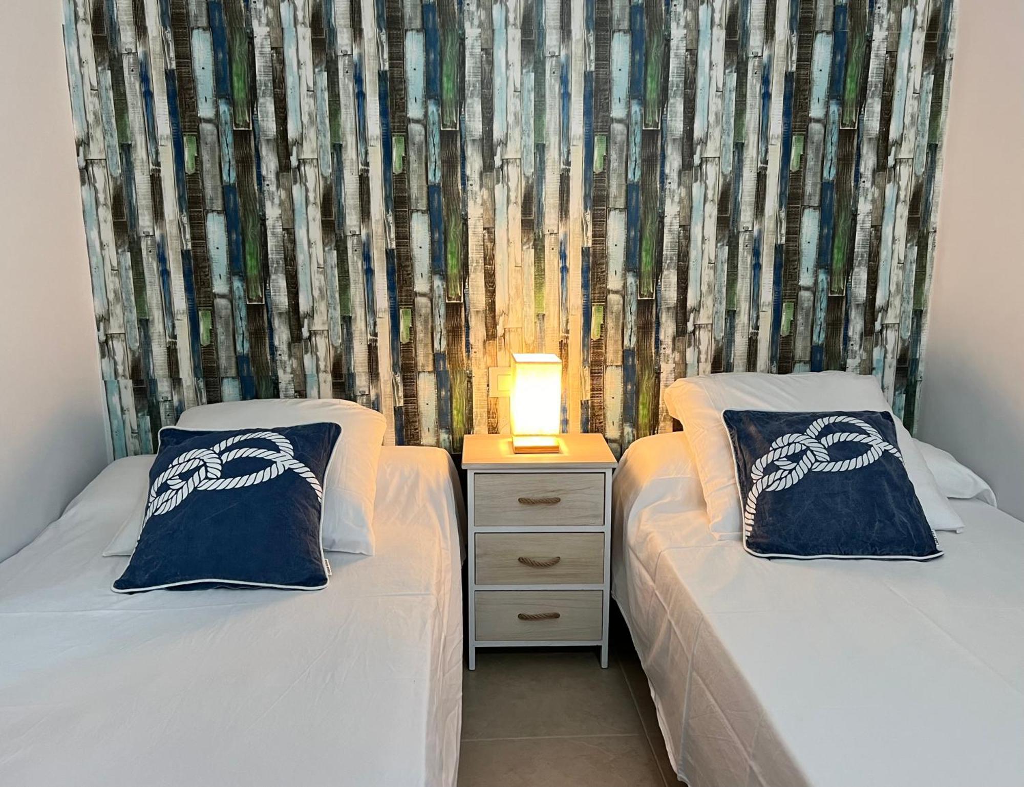 Blau Apartamento Frente A Los Canales Y Las Puestas De Sol De 罗萨斯 外观 照片
